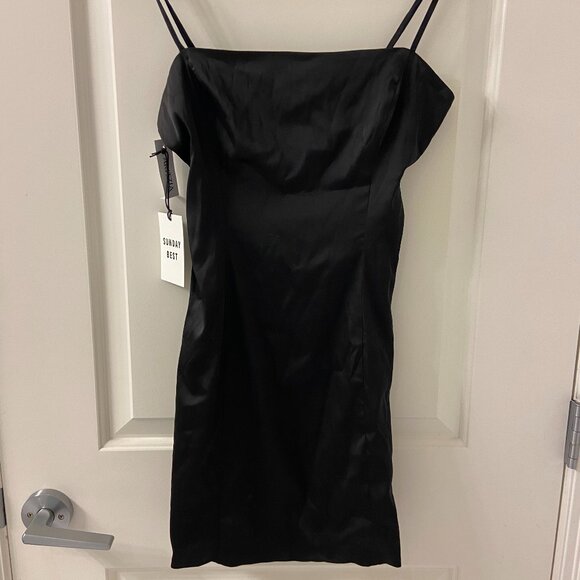 Aritzia Sunday Best Shimmer Dress black - Picture 2 of 3